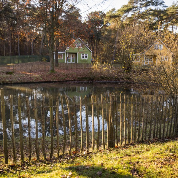 Van Vliet Duurzaamhout - Camping Heldense Bossen Van Vliet Duurzaamhout - Camping Heldense Bossen