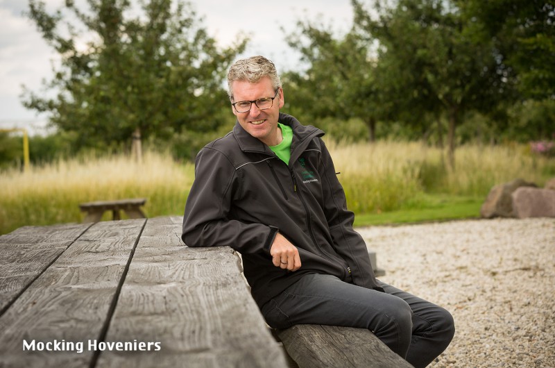 Dutch Quality Gardens - Mocking Hoveniers omarmt duurzaam hout